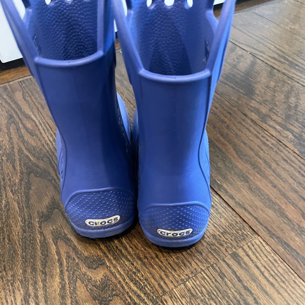 Crocs rainboots size 13!